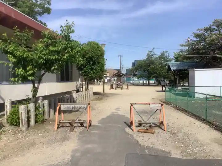 和爾良神社のその他建物