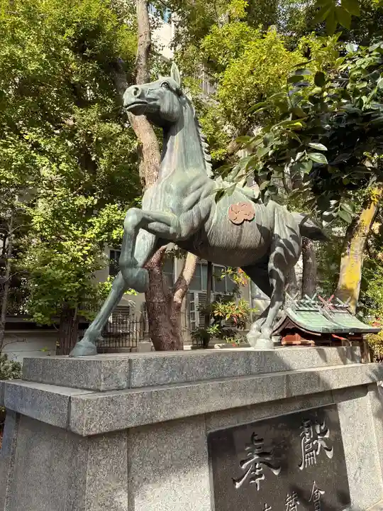 難波八阪神社の動物