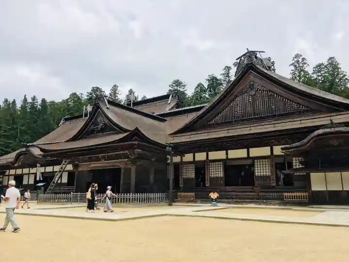 高野山金剛峯寺の本殿・本堂