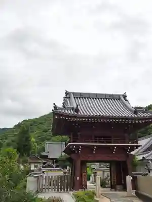 大日寺の山門・神門