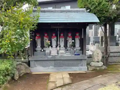 菩提樹院の{uncategorized: "未分類", other: "その他", undefined: "問題あり", building: "その他建物", grave: "お墓", sacred_gate: "鳥居", guardian: "狛犬", statue: "像", buddha: "仏像", history: "歴史", nature: "自然", garden: "庭園", animal: "動物", pagoda: "塔", temizu: "手水舎", mountain_gate: "山門・神門", sanctuary: "本殿・本堂", subordinate: "末社・摂社", art: "芸術", scenery: "景色", jizo: "地蔵", ema: "絵馬", goshuin: "御朱印", omikuji: "おみくじ", items: "授与品その他", amulet: "お守り", goshuincho: "御朱印帳", eats: "食事", festival: "お祭り", votive_dance: "神楽", shichigosan: "七五三参", wedding: "結婚式", experience: "体験その他", initially: "初詣", around: "周辺", anti_infection: "感染症対策"}