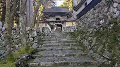 横蔵寺(岐阜県)
