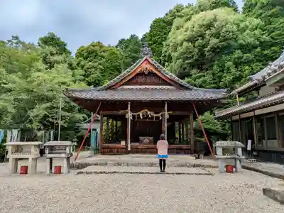 曽野稲荷神社の本殿・本堂