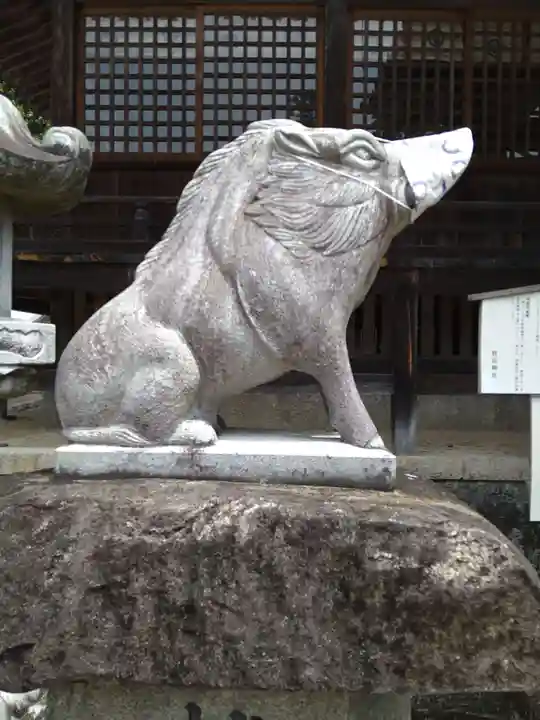 和氣神社(和気神社)の狛犬