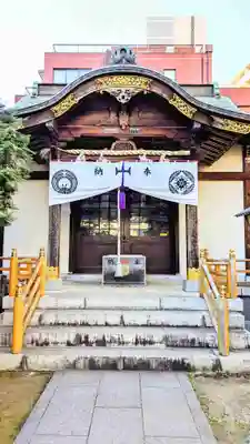 湯島御霊社の本殿・本堂