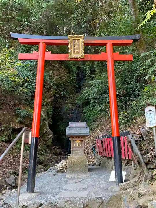 松尾大社の末社・摂社