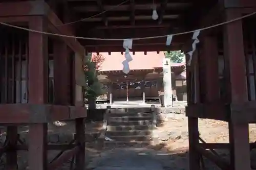 南宮大神社の本殿