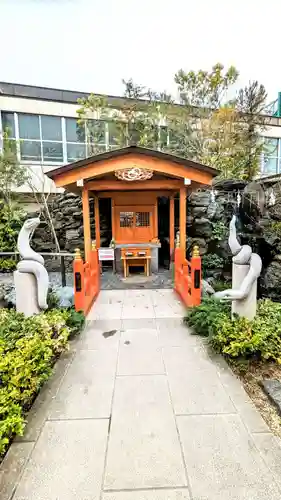 蛇窪神社の末社