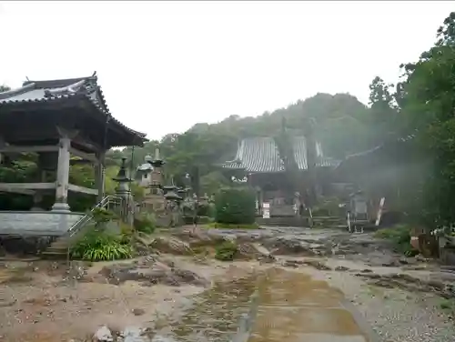 常楽寺の建物その他