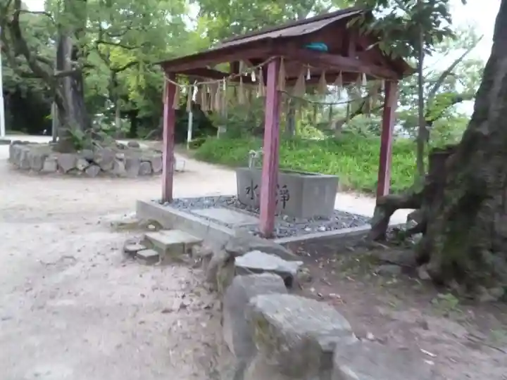 佐和良義神社の手水舎
