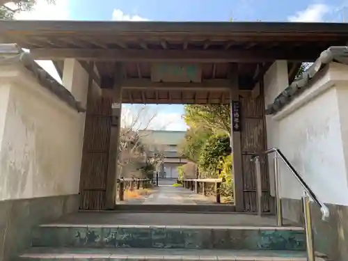 佛母寺の山門・神門