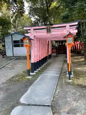 片埜神社の末社・摂社