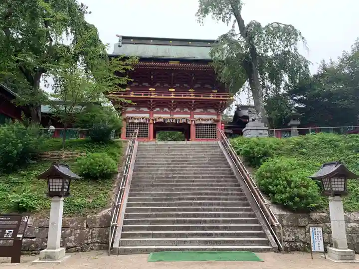 志波彦神社・鹽竈神社の山門・神門
