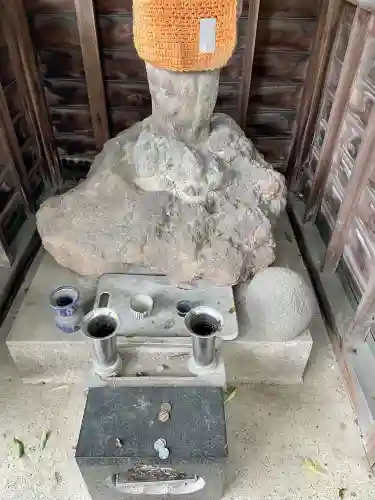 永泉寺の{uncategorized: "未分類", other: "その他", undefined: "問題あり", building: "その他建物", grave: "お墓", sacred_gate: "鳥居", guardian: "狛犬", statue: "像", buddha: "仏像", history: "歴史", nature: "自然", garden: "庭園", animal: "動物", pagoda: "塔", temizu: "手水舎", mountain_gate: "山門・神門", sanctuary: "本殿・本堂", subordinate: "末社・摂社", art: "芸術", scenery: "景色", jizo: "地蔵", ema: "絵馬", goshuin: "御朱印", omikuji: "おみくじ", items: "授与品その他", amulet: "お守り", goshuincho: "御朱印帳", eats: "食事", festival: "お祭り", votive_dance: "神楽", shichigosan: "七五三参", wedding: "結婚式", experience: "体験その他", initially: "初詣", around: "周辺", anti_infection: "感染症対策"}