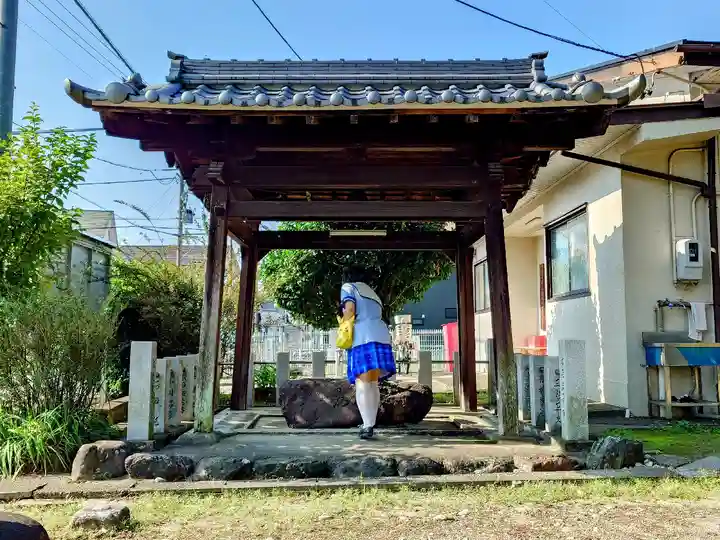 三明神社(木津三明神社)の手水舎