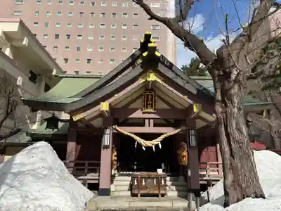 三吉神社の本殿・本堂