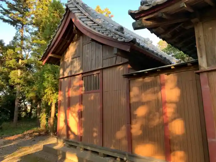 若宮八幡神社の本殿