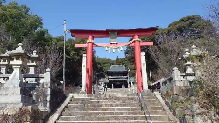嘉川八幡宮の鳥居
