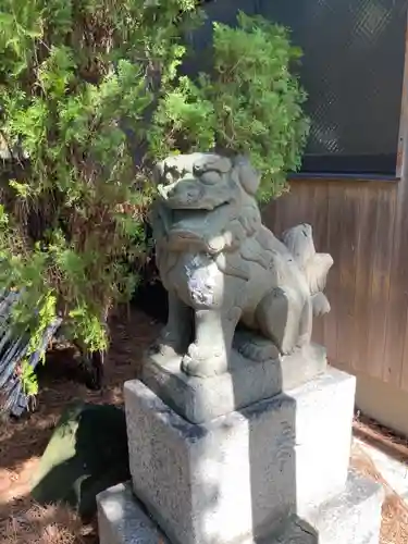 熊野皇大神社の狛犬