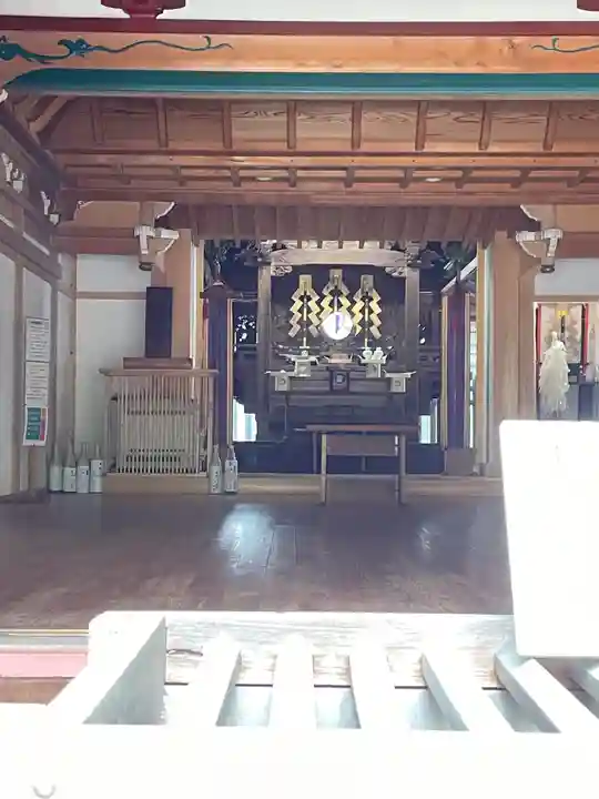 芳川神社の本殿・本堂
