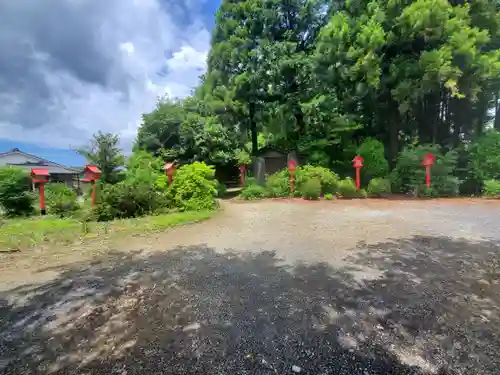 沼鉾神社の建物その他