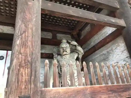 仁和寺の像