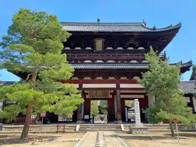 萬福寺の山門・神門