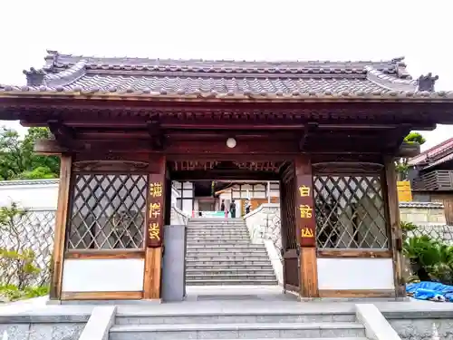 海岸寺の山門