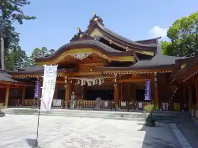 亀ケ池八幡宮の本殿・本堂