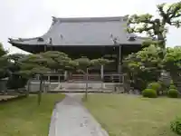 信光寺の本殿・本堂
