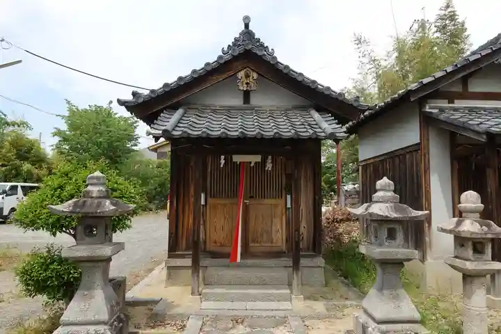 阿久刀神社の末社・摂社