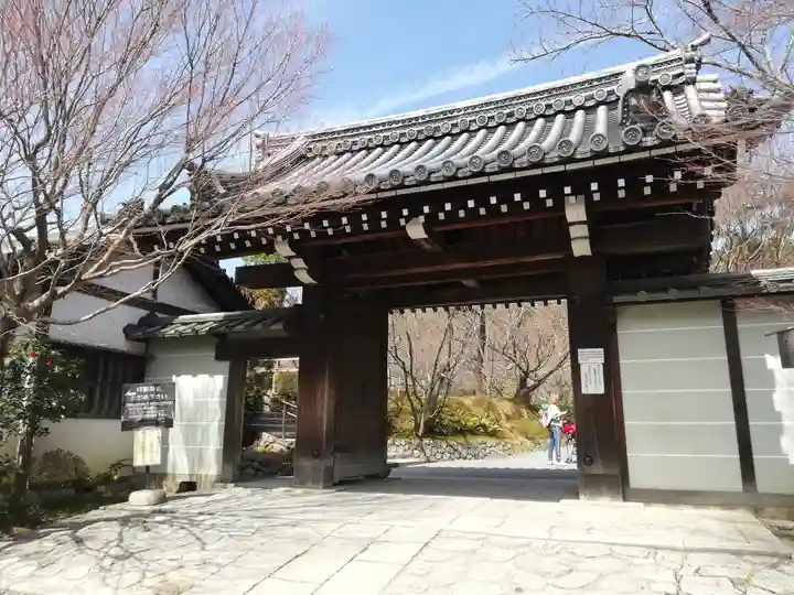 龍安寺の山門・神門