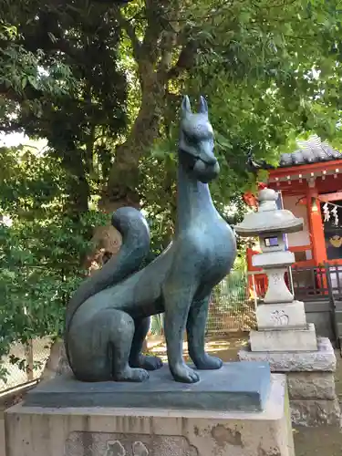 藤神稲荷神社の狛犬