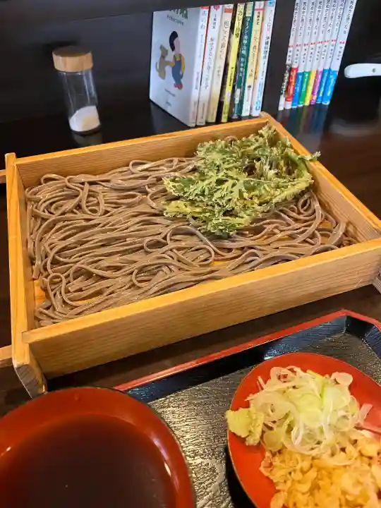 豊烈神社の{uncategorized: "未分類", other: "その他", undefined: "問題あり", building: "その他建物", grave: "お墓", sacred_gate: "鳥居", guardian: "狛犬", statue: "像", buddha: "仏像", history: "歴史", nature: "自然", garden: "庭園", animal: "動物", pagoda: "塔", temizu: "手水舎", mountain_gate: "山門・神門", sanctuary: "本殿・本堂", subordinate: "末社・摂社", art: "芸術", scenery: "景色", jizo: "地蔵", ema: "絵馬", goshuin: "御朱印", omikuji: "おみくじ", items: "授与品その他", amulet: "お守り", goshuincho: "御朱印帳", eats: "食事", festival: "お祭り", votive_dance: "神楽", shichigosan: "七五三参", wedding: "結婚式", experience: "体験その他", initially: "初詣", around: "周辺", anti_infection: "感染症対策"}