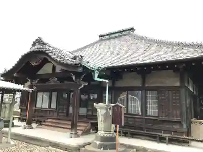 寳藏寺の本殿・本堂