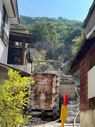 新湯温泉神社(栃木県)