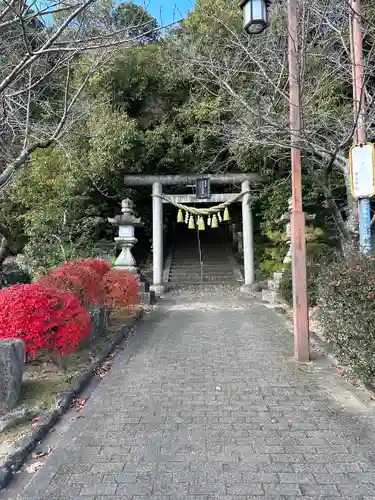 新屋坐天照御魂神社の鳥居