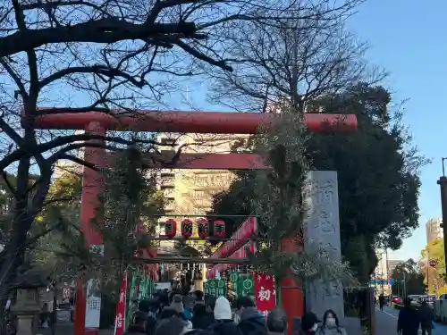 稲毛神社の{uncategorized: "未分類", other: "その他", undefined: "問題あり", building: "その他建物", grave: "お墓", sacred_gate: "鳥居", guardian: "狛犬", statue: "像", buddha: "仏像", history: "歴史", nature: "自然", garden: "庭園", animal: "動物", pagoda: "塔", temizu: "手水舎", mountain_gate: "山門・神門", sanctuary: "本殿・本堂", subordinate: "末社・摂社", art: "芸術", scenery: "景色", jizo: "地蔵", ema: "絵馬", goshuin: "御朱印", omikuji: "おみくじ", items: "授与品その他", amulet: "お守り", goshuincho: "御朱印帳", eats: "食事", festival: "お祭り", votive_dance: "神楽", shichigosan: "七五三参", wedding: "結婚式", experience: "体験その他", initially: "初詣", around: "周辺", anti_infection: "感染症対策"}