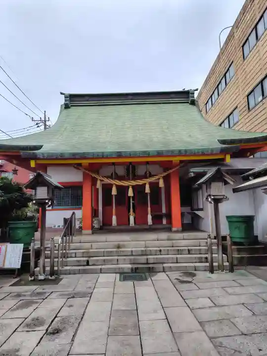 氷川鍬神社の本殿・本堂