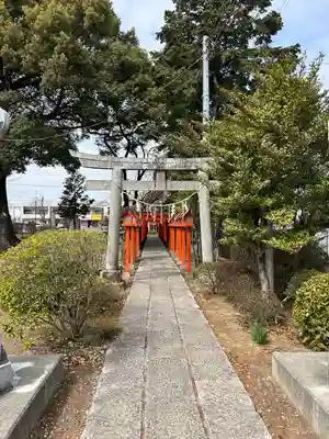 尾曳稲荷神社の鳥居