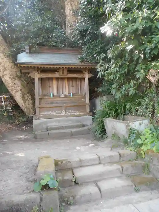 甘縄神明神社(甘縄神明宮)の末社・摂社