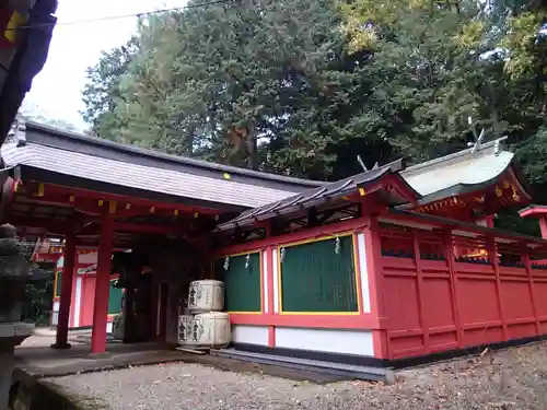 畝火山口神社の山門