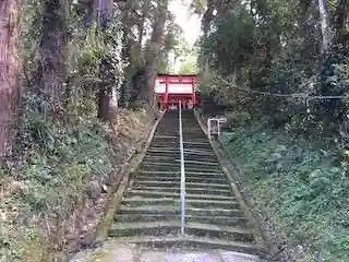 岩崎稲荷神社の鳥居