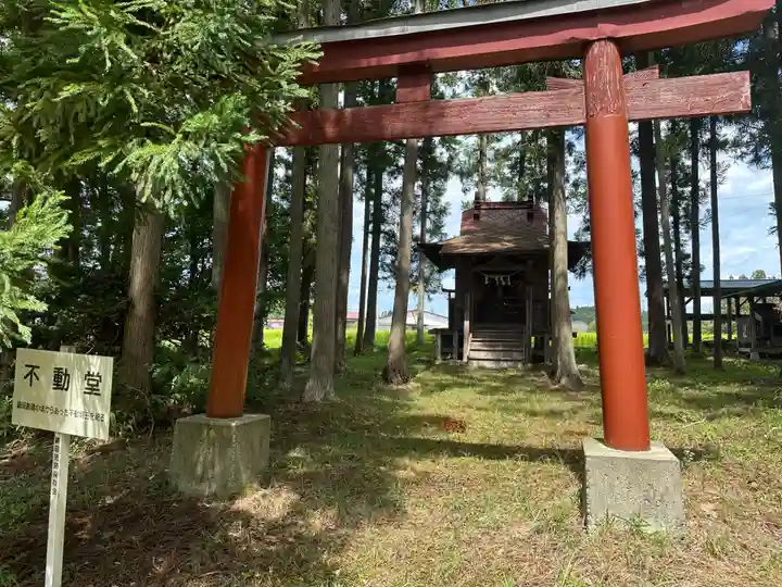鎮岡神社(岩手県)