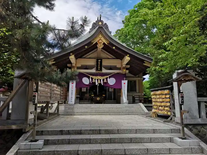 彌彦神社 (伊夜日子神社)の本殿・本堂