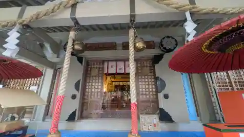 露天神社（お初天神）の{uncategorized: "未分類", other: "その他", undefined: "問題あり", building: "その他建物", grave: "お墓", sacred_gate: "鳥居", guardian: "狛犬", statue: "像", buddha: "仏像", history: "歴史", nature: "自然", garden: "庭園", animal: "動物", pagoda: "塔", temizu: "手水舎", mountain_gate: "山門・神門", sanctuary: "本殿・本堂", subordinate: "末社・摂社", art: "芸術", scenery: "景色", jizo: "地蔵", ema: "絵馬", goshuin: "御朱印", omikuji: "おみくじ", items: "授与品その他", amulet: "お守り", goshuincho: "御朱印帳", eats: "食事", festival: "お祭り", votive_dance: "神楽", shichigosan: "七五三参", wedding: "結婚式", experience: "体験その他", initially: "初詣", around: "周辺", anti_infection: "感染症対策"}