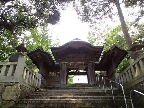 服部神社の山門・神門
