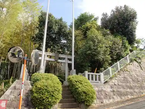 勝田杉山神社の鳥居