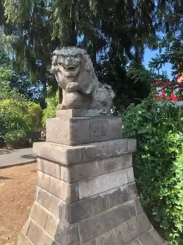 生出塚神社の狛犬