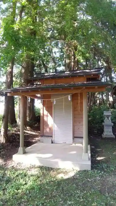 熊野三枝祇神社の建物その他